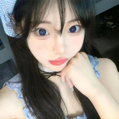 眼里余光都是你
